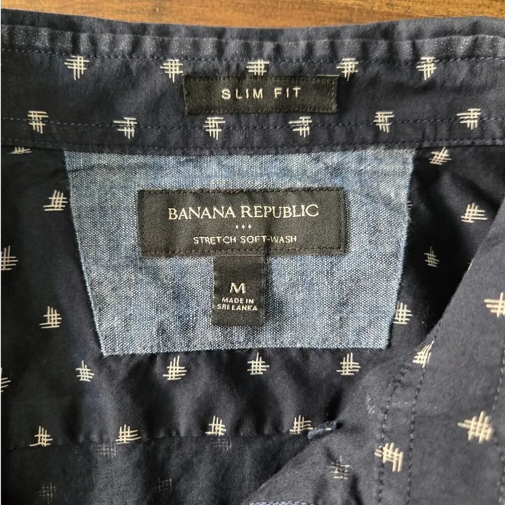 Banana Republic Soft Wash Streatch Long Sleeve Navy Blue Button down Shirt sz M